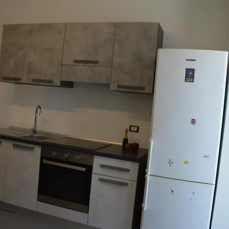 Apartment Fronte Mare Alba Chiara - Apulia Houses & Flats Montegiordano