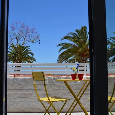Fronte Mare Alba Chiara - & Flats Апартаменты Монтеджордано