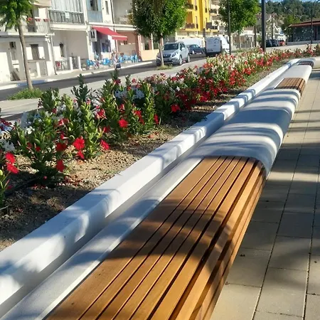 Fronte Mare Alba Chiara - Houses&flats *