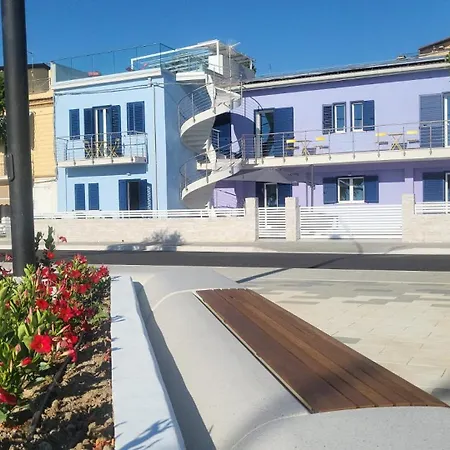Fronte Mare Alba Chiara - & Flats Монтеджордано